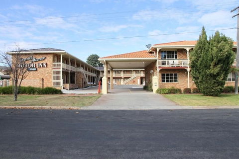 Grand Manor Motor Inn - Queanbeyan - Holiday Sunshine Coast 3