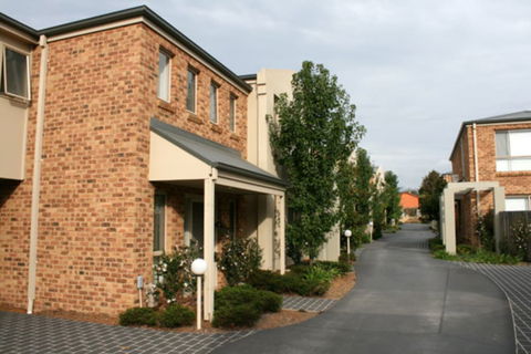 Grand Manor Motor Inn - Queanbeyan - Holiday Sunshine Coast 2