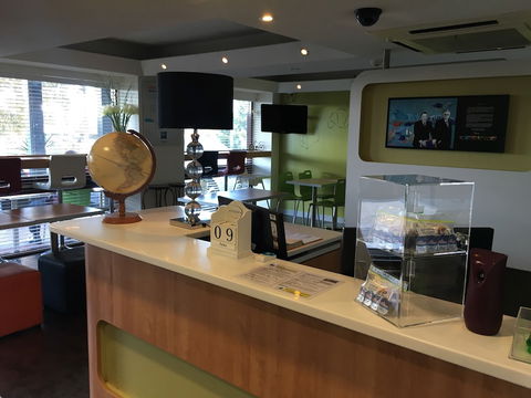 Ibis Budget Campbelltown - Holiday Sunshine Coast 2