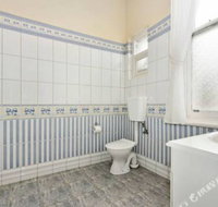 Rose Garden Spacious Family Home Near CBD - Sunshine Coast Tourism