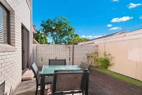 Kenway Lodge - Holiday Sunshine Coast 0