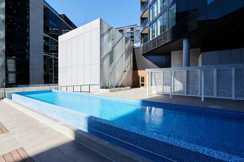 Abode Belconnen - Holiday Sunshine Coast 2