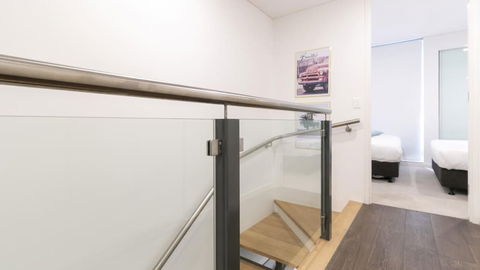 A02-darling Harbour 2 BDR Loft - Sunshine Coast Tourism 0