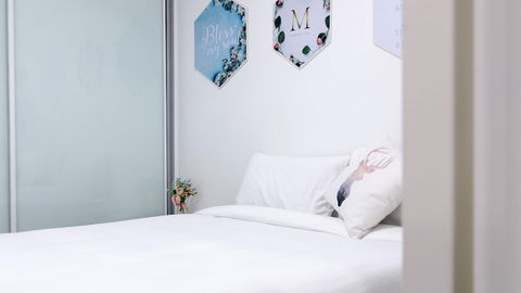 A02-darling Harbour 2 BDR Loft - Sunshine Coast Tourism 2