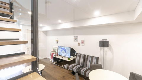 A02-darling Harbour 2 BDR Loft - Sunshine Coast Tourism 6