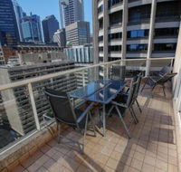 Bond 1603 - Holiday Sunshine Coast
