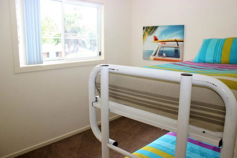 PACIFIC PALMS - Sunshine Coast Tourism 6