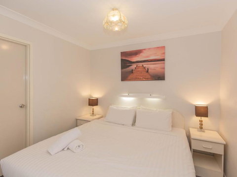 Horizons 417 / 10 Kosciuszko Road - Holiday Sunshine Coast 3