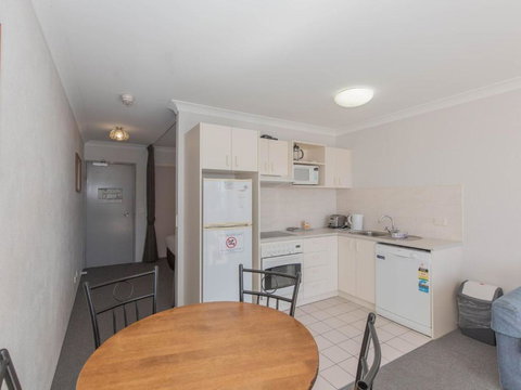 Horizons 417 / 10 Kosciuszko Road - Holiday Sunshine Coast 6