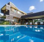Byron Beausoleil Belongil Beach - Sunshine Coast Tourism