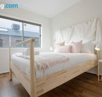 109Cozy Cranbourne Family House5Bed2Bath2Parking - Holiday Sunshine Coast