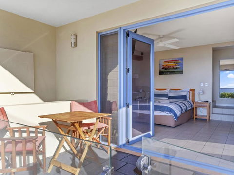 Aqua Shores Studio - Holiday Sunshine Coast 6