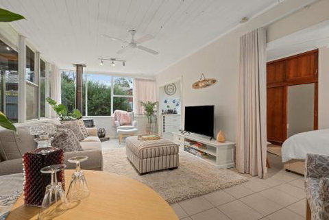 Romley Retreat Aldinga Beach - Holiday Sunshine Coast 0