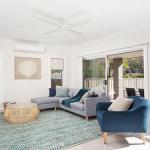 C A L M At Beautiful Shoal Bay - Sunshine Coast Tourism 0