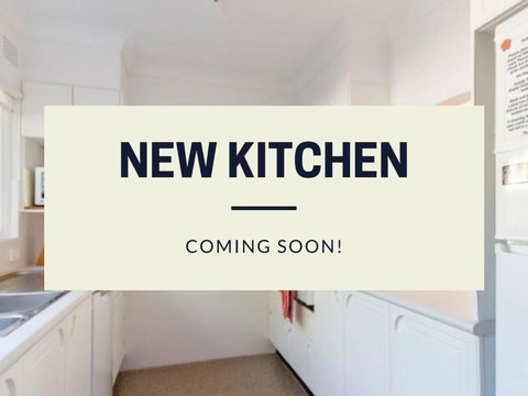 Hit The Beach - Holiday Sunshine Coast 6