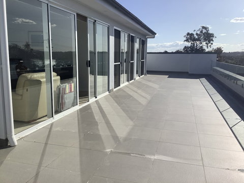 Lakes Resort - Holiday Sunshine Coast 1