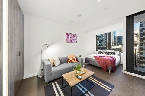 A Stylish & Comfy CBD Studio Near Southern Cross - Sunshine Coast Tourism 3