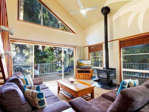 Araluen - Holiday Sunshine Coast 2