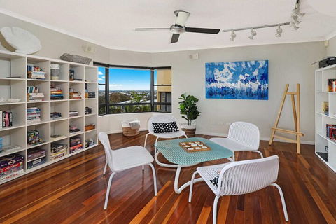 PRTFINO Ultimate Penthouse - Sunshine Coast Tourism 3