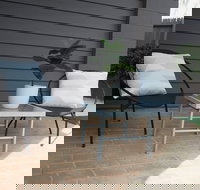 Master Suite With Private Entrance - Sunshine Coast Tourism