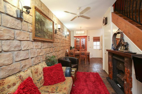 The Stable On Olive - Sunshine Coast Tourism 6