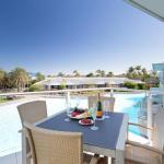 Oaks Pacific Blue 278 265 Sandy Point Road - Sunshine Coast Tourism 0