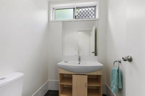 Amalfi - Holiday Sunshine Coast 3