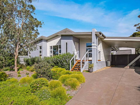 A Perfect Ten - Holiday Sunshine Coast 6
