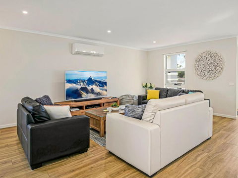 A Perfect Ten - Holiday Sunshine Coast 4