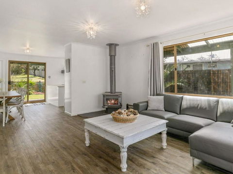 A La Plage - Holiday Sunshine Coast 4