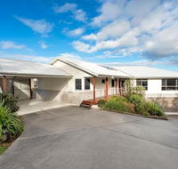 Coastal Retreat - Holiday Sunshine Coast