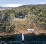 The Pier House - Holiday Sunshine Coast