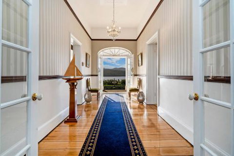 Pointe Rapide Estate Labode Accommodation - Sunshine Coast Tourism 5