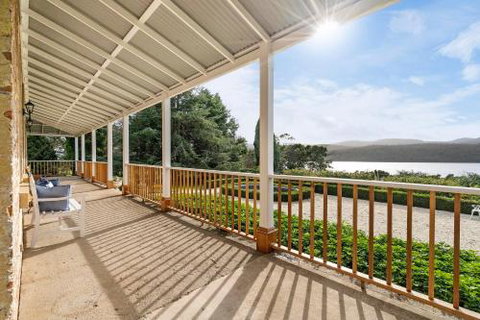 Pointe Rapide Estate Labode Accommodation - Sunshine Coast Tourism 6