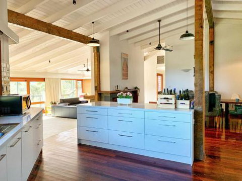 Cellar House - Sunshine Coast Tourism 2