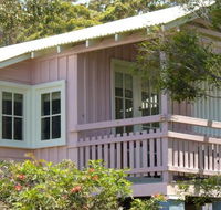 Cottage 2 Hyams Beach Seaside Cottages - Holiday Sunshine Coast
