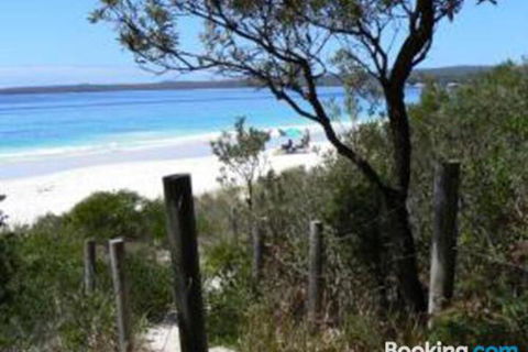 Waterscape 4pm Check Out Sundays - Holiday Sunshine Coast 2
