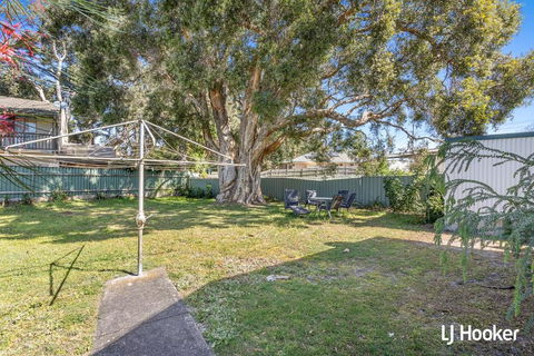 Cromarty Cottage 900m From Birubi Beach - Sunshine Coast Tourism 2