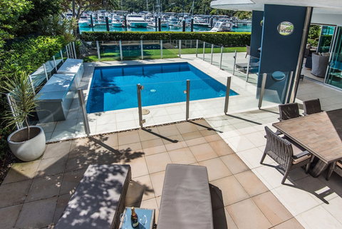 Pavillions 2 Luxury 4 Bedroom 3 Bathroom With In-ground Pool And Golf Buggy - Sunshine Coast Tourism 5