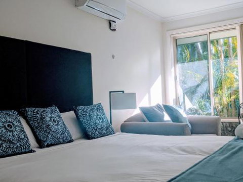 Little Diggers - Holiday Sunshine Coast 1