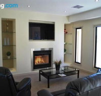 Eagles Nest - Sunshine Coast Tourism