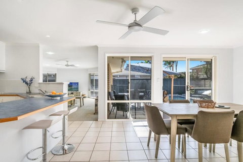 Lazy Days In Lennox - Holiday Sunshine Coast 4