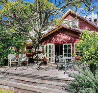 LAVENDER COTTAGE Alpine Southern Highlands 4pm Check Out Sundays - Sunshine Coast Tourism