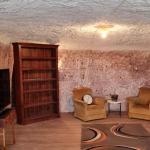 Desert Gum Retreat Gough St - Holiday Sunshine Coast 0