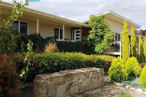 The Old Picnic Ground At Ironstone B & B - Holiday Sunshine Coast 4