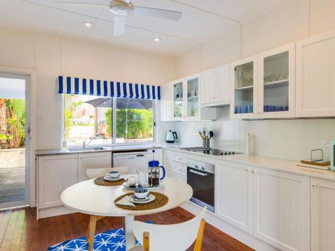 Nautilus At Hyams 4pm Check Out Sundays - Holiday Sunshine Coast 2