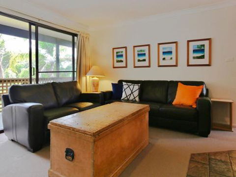 Take Time At Hyams Beach 4pm Check Out Sundays - Holiday Sunshine Coast 4