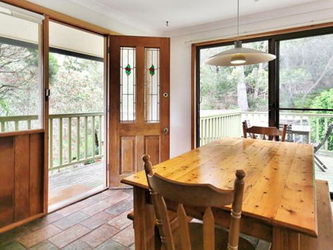 Take Time At Hyams Beach 4pm Check Out Sundays - Holiday Sunshine Coast 3