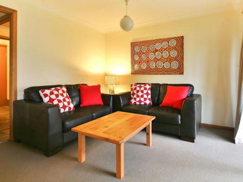 Take Time At Hyams Beach 4pm Check Out Sundays - Holiday Sunshine Coast 6