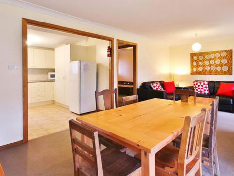 Take Time At Hyams Beach 4pm Check Out Sundays - Holiday Sunshine Coast 5